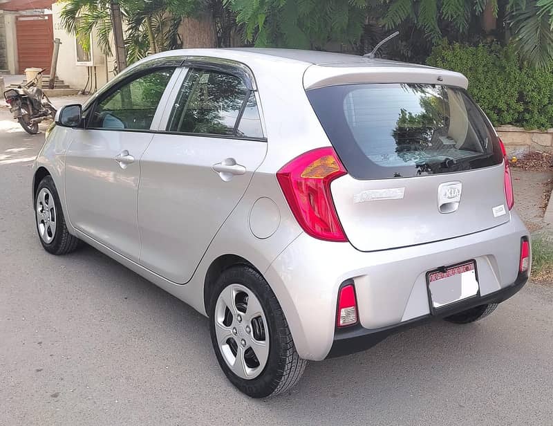 KIA Picanto 1.0 AT 2022 Model Excellent Condition 5