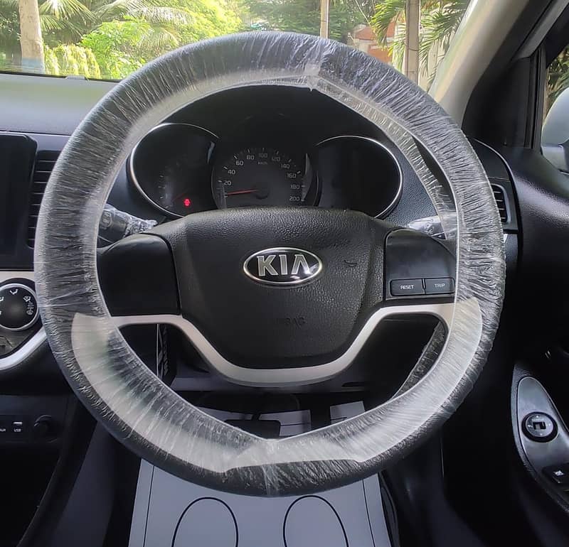 KIA Picanto 1.0 AT 2022 Model Excellent Condition 9