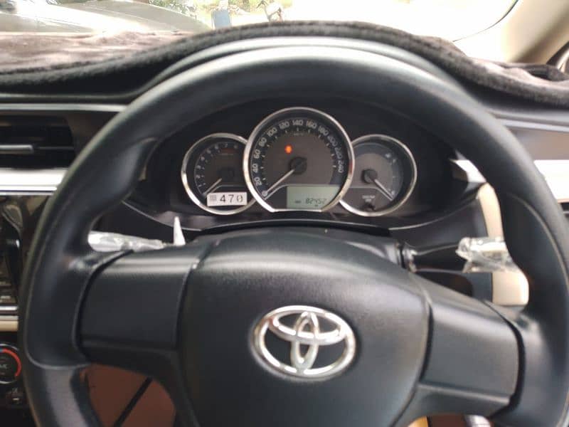 Toyota Corolla Altis 1.6 2017 4