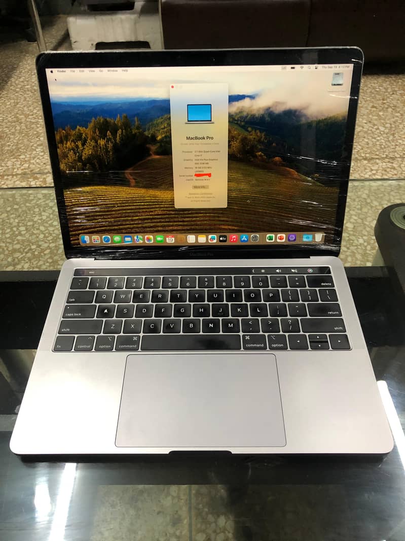 MacBook Pro 13.3" 2018 Corei7 16/256 4