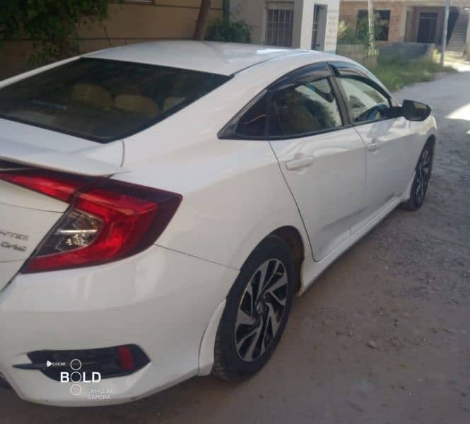 Honda Civic VTi Oriel 2016 CVT 4