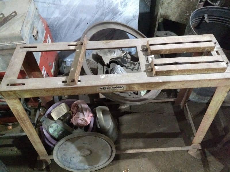 Toka Grass Cutting Machine 17