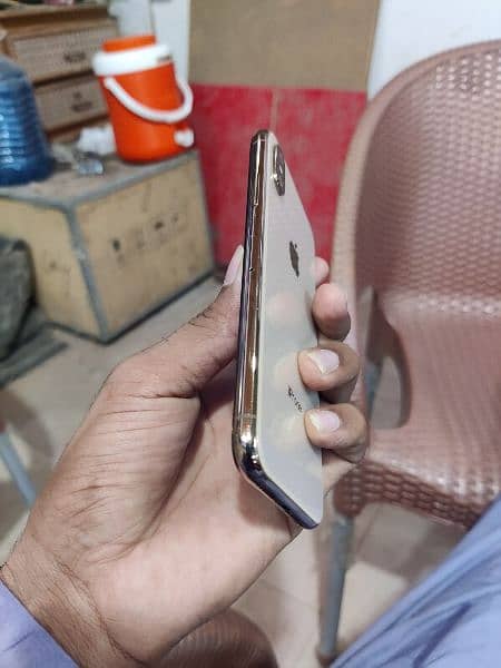 iPhone XS 512Gb 5