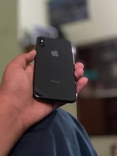 IPhone X Non pta 64 go 10 by 10 battery health 88% 0