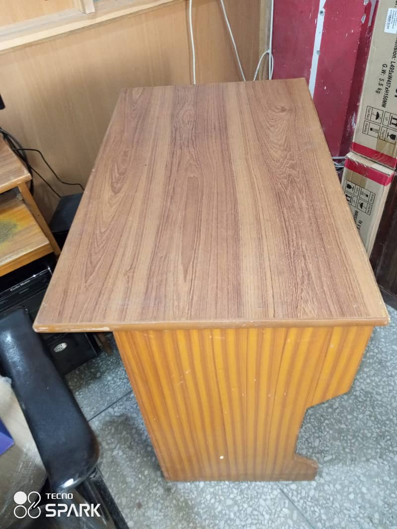 Computer Table for Sale 1