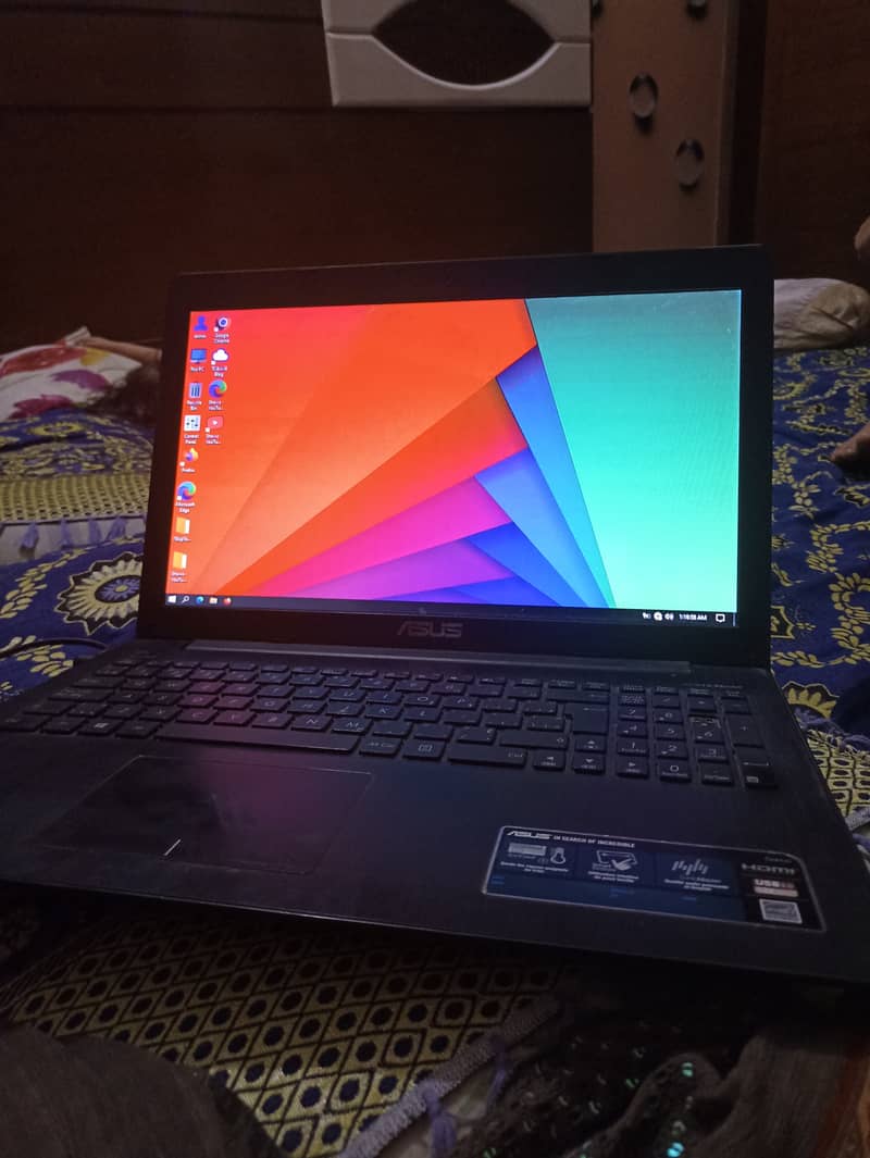 asus laptop 1