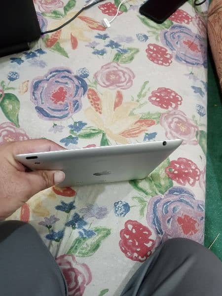 ipad 32 gb 4