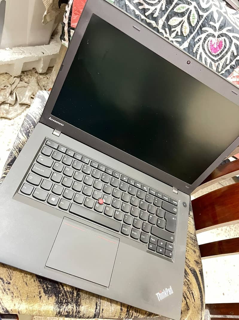 Lenovo Thinkpad Core i5 - 4th Gen. 3