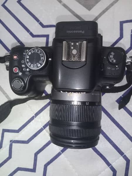 Lumix g2 DSLR video camera + picture . 0