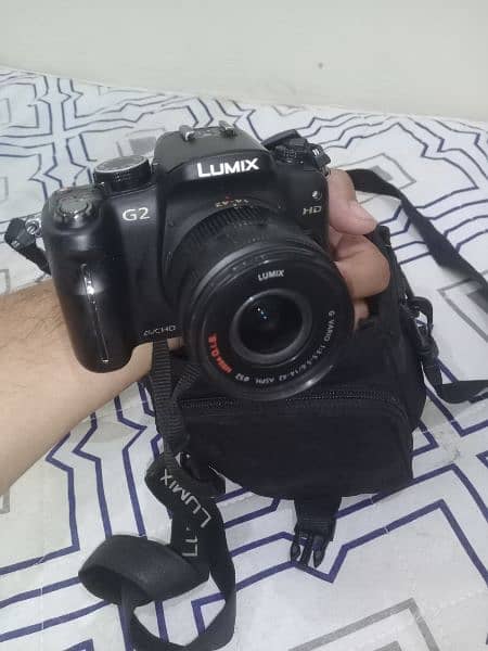 Lumix g2 DSLR video camera + picture . 2