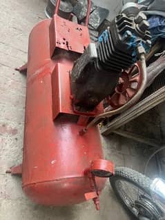 Air compressor Good condition very low price