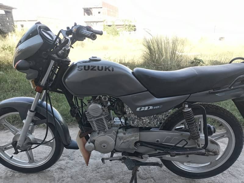 Suzuki GD 110S 2016 EURO II (Self start) (17 registered) 4