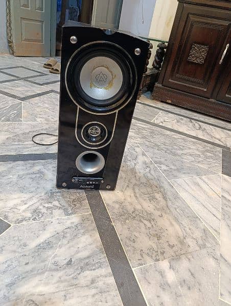 Audionic classic 5 only speakers 11