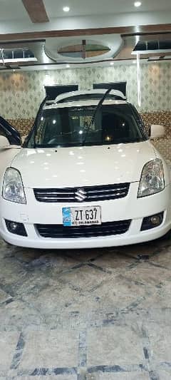 Suzuki Swift DLX 2013 model