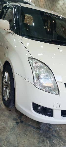 Suzuki Swift DLX 2013 model 3