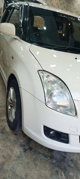 Suzuki Swift DLX 2013 model 11