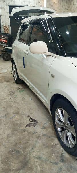 Suzuki Swift DLX 2013 model 12