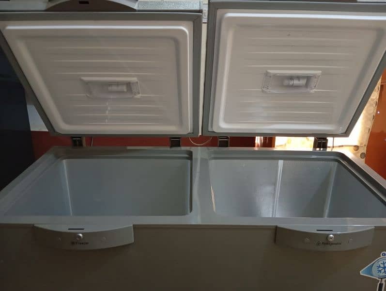 Dawlanc Refrigerator and Freezer 1