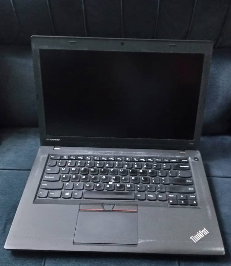 Lenovo Thinkpad T450 - 5th gen core i5 8GB RAM 128GB SSD 0