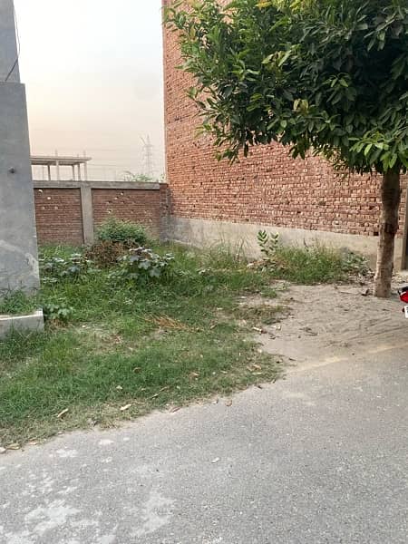 3 Marla Plot for Sale (Gulberg Valley, Lower Canal Road, Faisalabad) 1