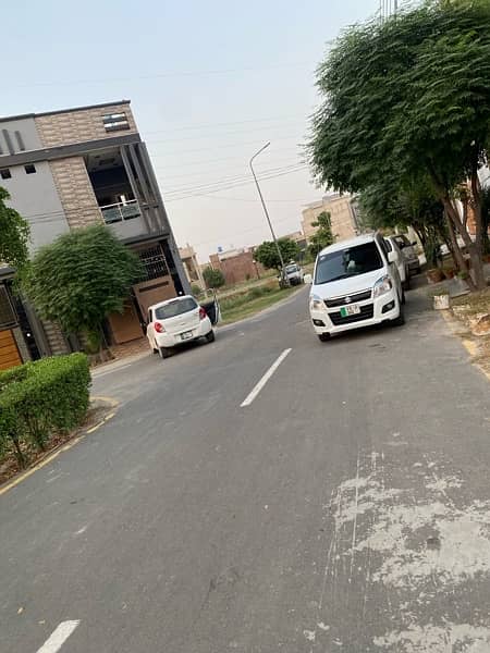 3 Marla Plot for Sale (Gulberg Valley, Lower Canal Road, Faisalabad) 5