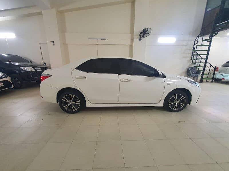 Toyota Corolla Altis Grande 2020 model 2021 registered 2