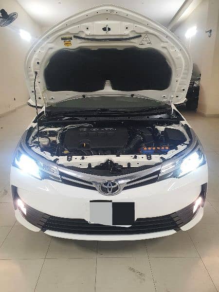 Toyota Corolla Altis Grande 2020 model 2021 registered 11