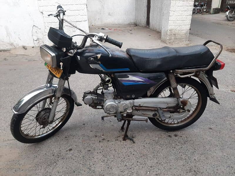 Honda 70 2007 model 03364710090 2