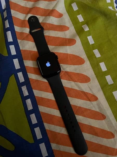 Apple watch series 7 45mm (GPS) 2