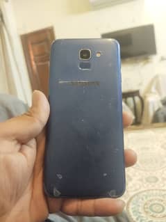 Samsung j600 0