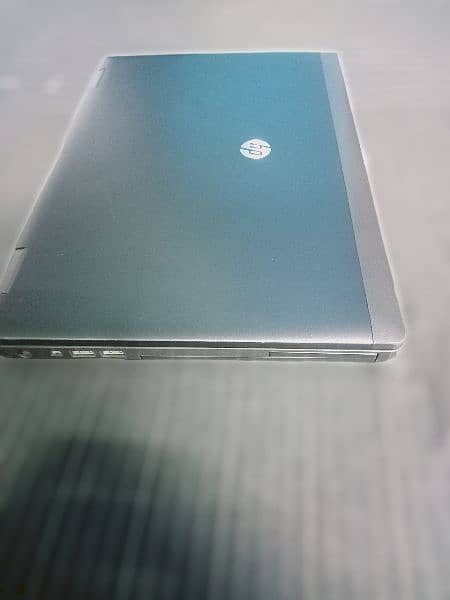 HP laptop 8gb ram 500 gb ssd fingerprint lock 3