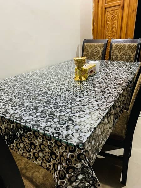 Glass dining table with 6 chairs 1