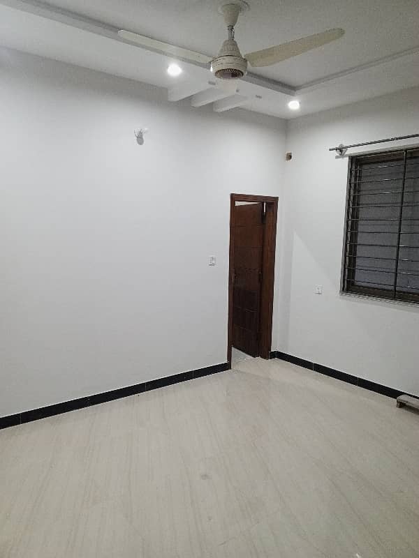 7 Marla Beautiful Upper Portion For Rent At Reasonable Price 0