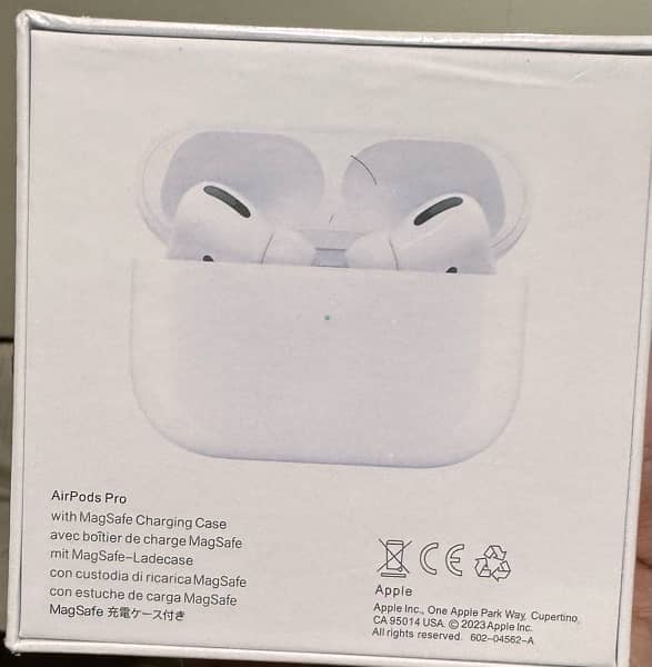 Apple AirPod Pro 1st Generation 2