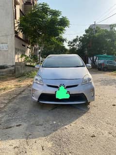 Toyota prius urgent sale