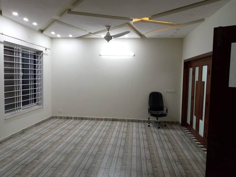 1 Kanal Beautiful Brand New Upper Portion With All Facilities At Reasonable Price 9