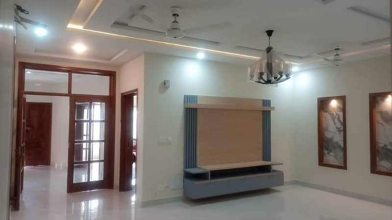 1 Kanal Beautiful Upper Portion With All Facilities At Reasonable Price 11