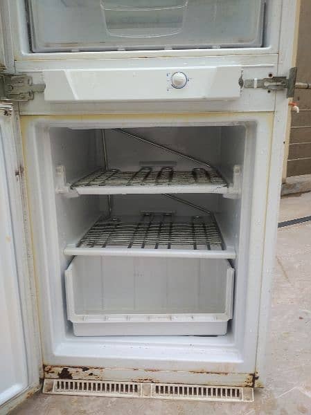 indesit imported fridge  03184720802 WhatsApp py message only 1