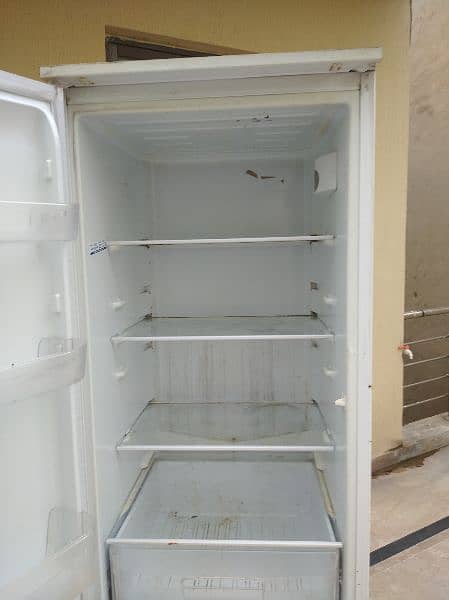 indesit imported fridge  03184720802 WhatsApp py message only 6