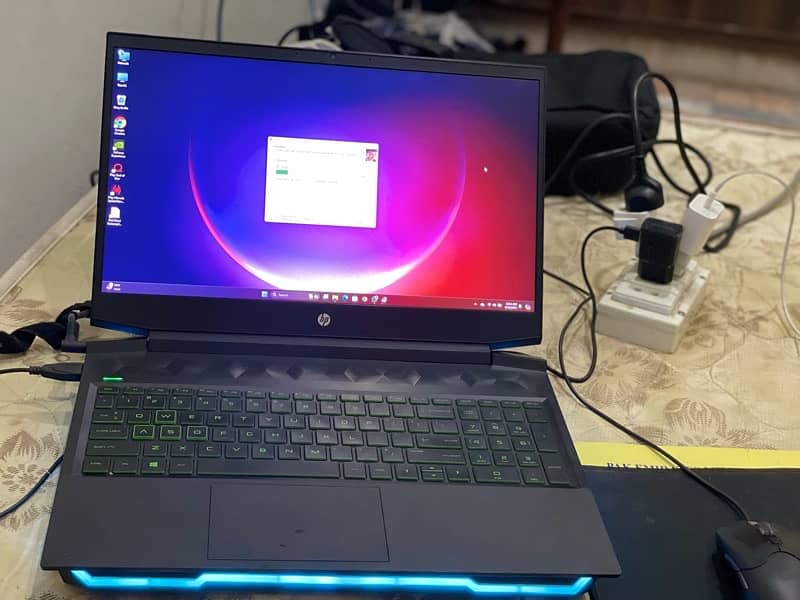 HP Pavilion Gaming Laptop 16-a0xxx 1