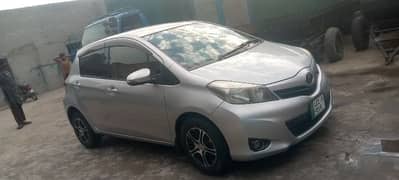 Toyota Vitz 2016