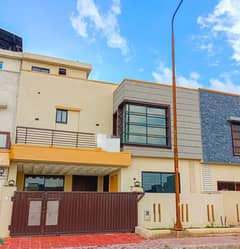 7 Marla Luxurious House Available For Rent