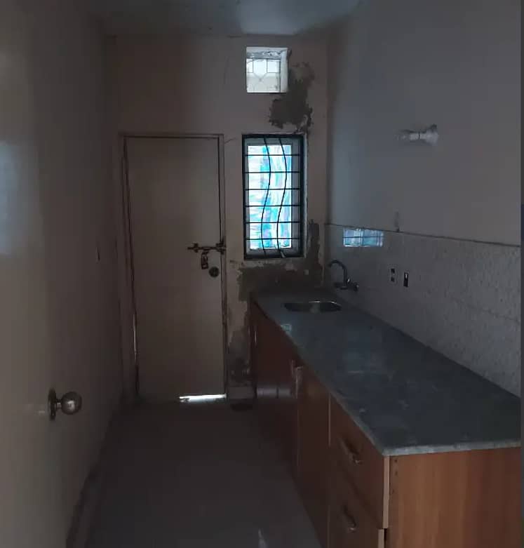 3 MARLA HOUSE IN EDEN GARDEN LAHORE AVAILABLE FOR SALE PRIME LOCATION 7