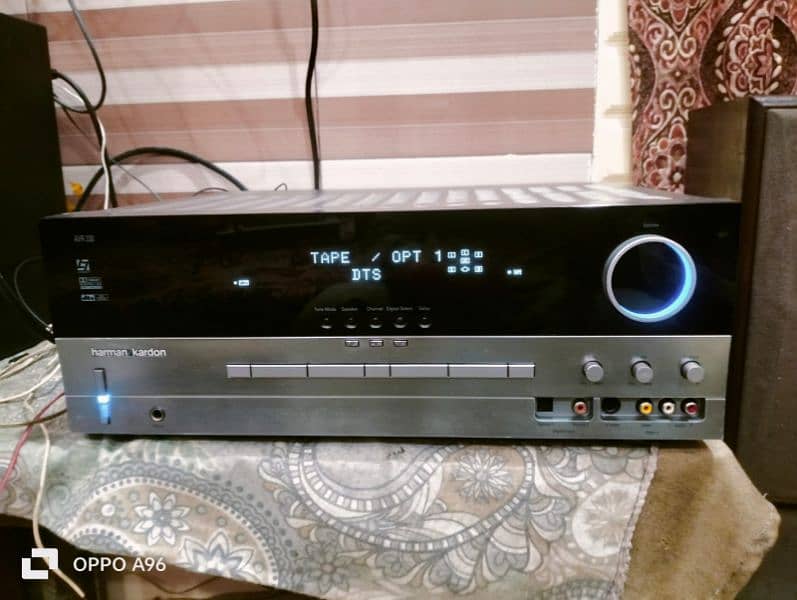 HARMON KARDON MODEL AVR 330 2