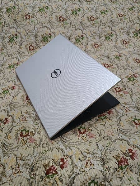 Dell C-i5-5th GEN 8GB RAM SSD 128GB NVIDIA GeForce 2GB Card Dedicated 6