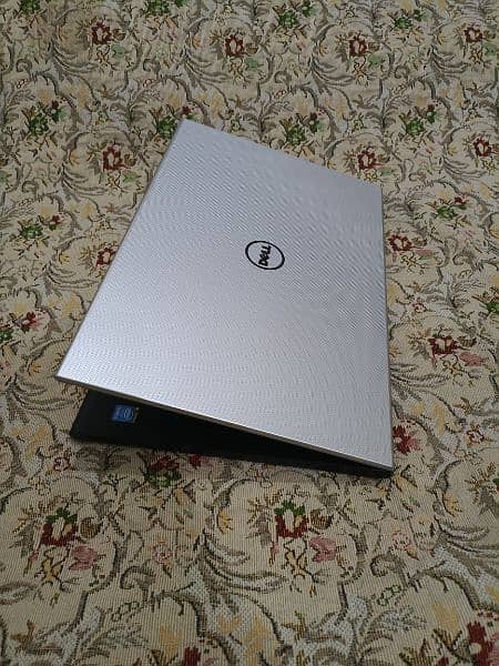 Dell C-i5-5th GEN 8GB RAM SSD 128GB NVIDIA GeForce 2GB Card Dedicated 13