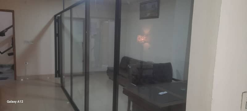 Ideal Office Available Different Locations Kohinoor Susan Road D Ground Best For Multinational Companies Etc. 3