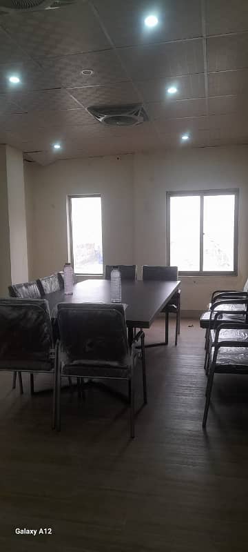 Ideal Office Available Different Locations Kohinoor Susan Road D Ground Best For Multinational Companies Etc. 5