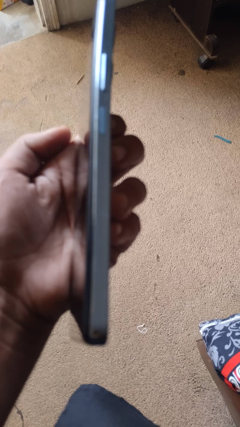 mint condition infinix note 30 6