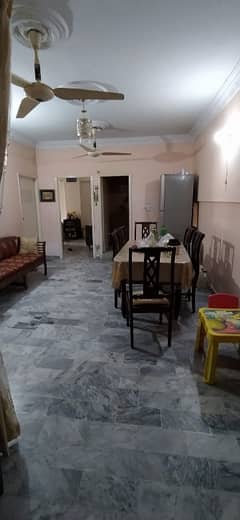 3 Bedroom Lounge 3 Attach 1100 sqft 2nd Floor Road Side Flat For Sale In Block k